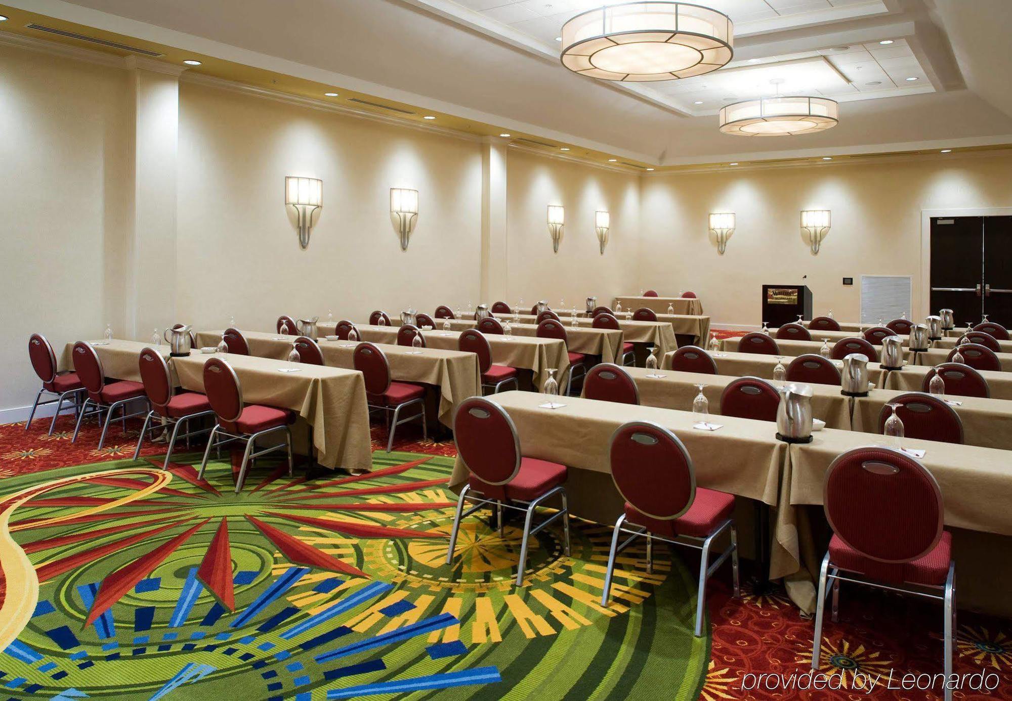 Holiday Inn Chesapeake Tiện nghi bức ảnh