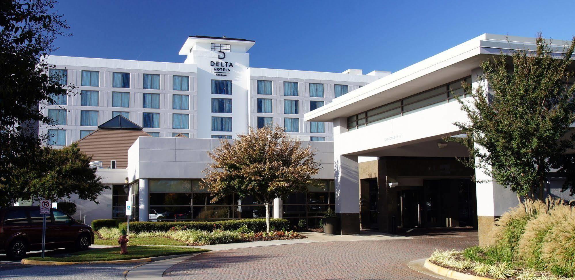 Holiday Inn Chesapeake Ngoại thất bức ảnh